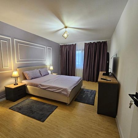 קריובה Didi Apartament מראה חיצוני תמונה