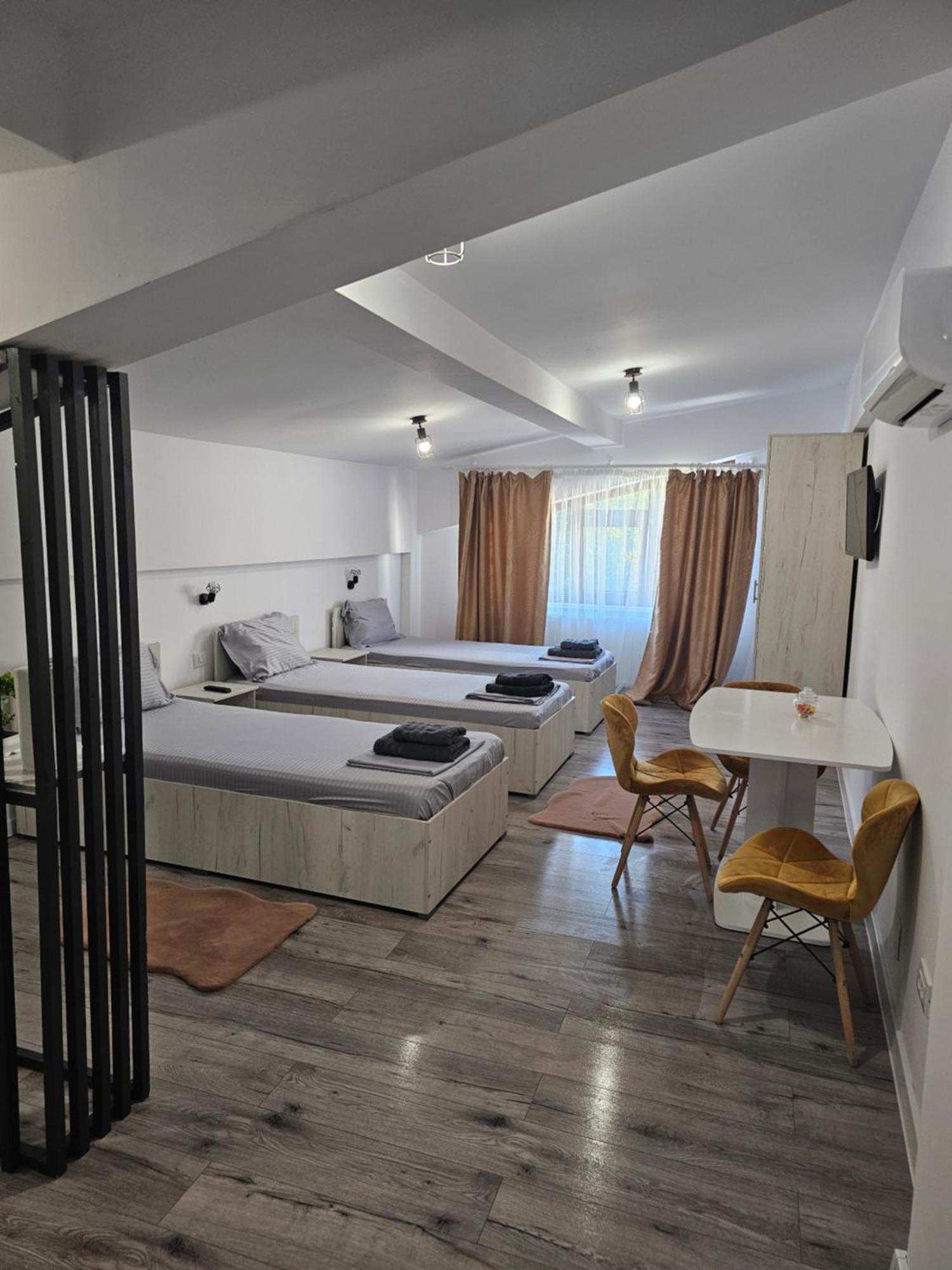 קריובה Didi Apartament מראה חיצוני תמונה